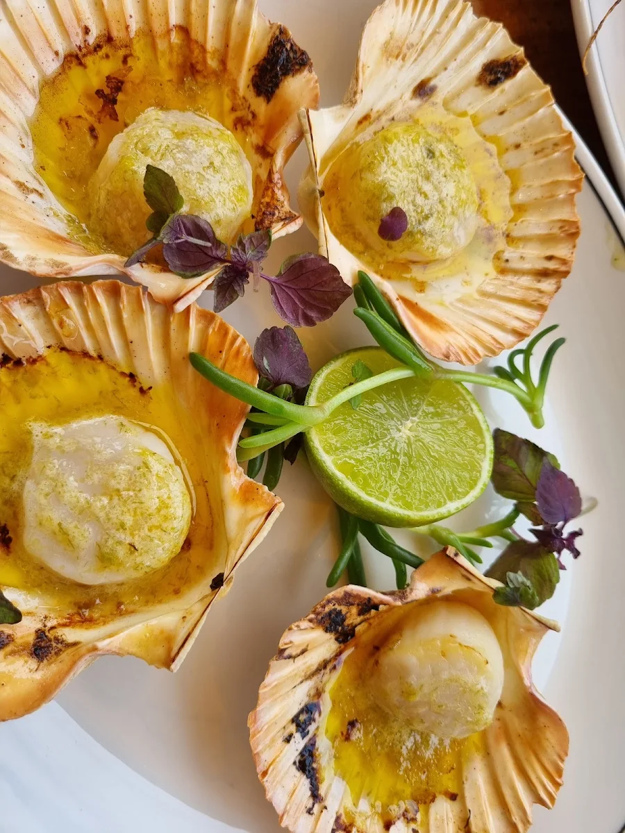 1 2 Shell Roasted Scallops, Dunes Palm Beach