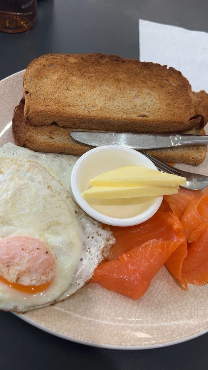 Eggs Your Way, Koffee Kult Forest Hill Chase
