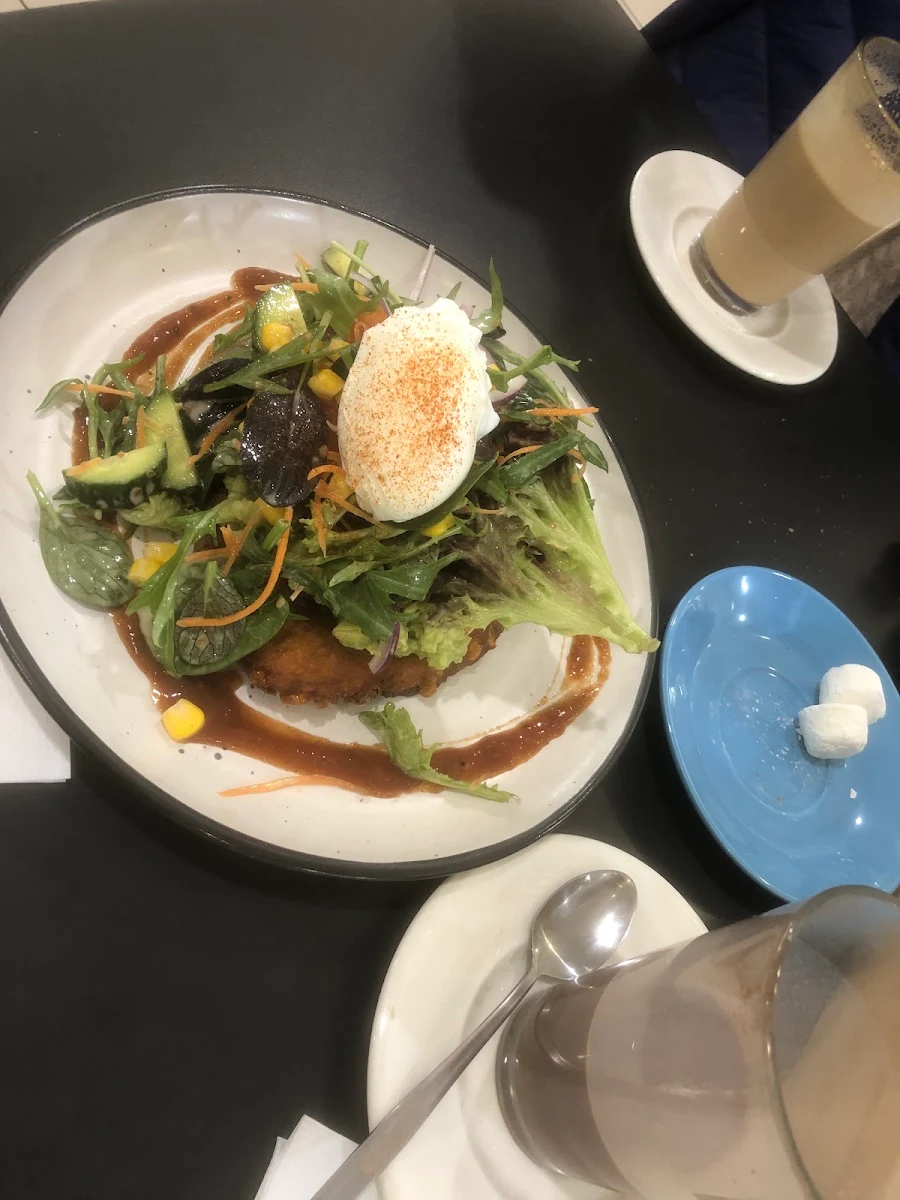Highlights, Koffee Kult Forest Hill Chase