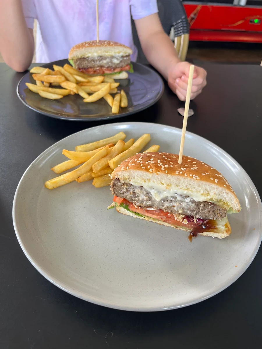 Highlights, cafe on tamborine