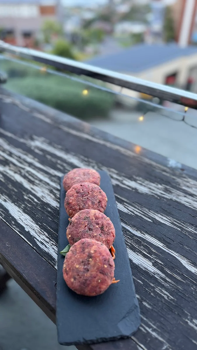 Beetroot Tikki, Curries & Spirits