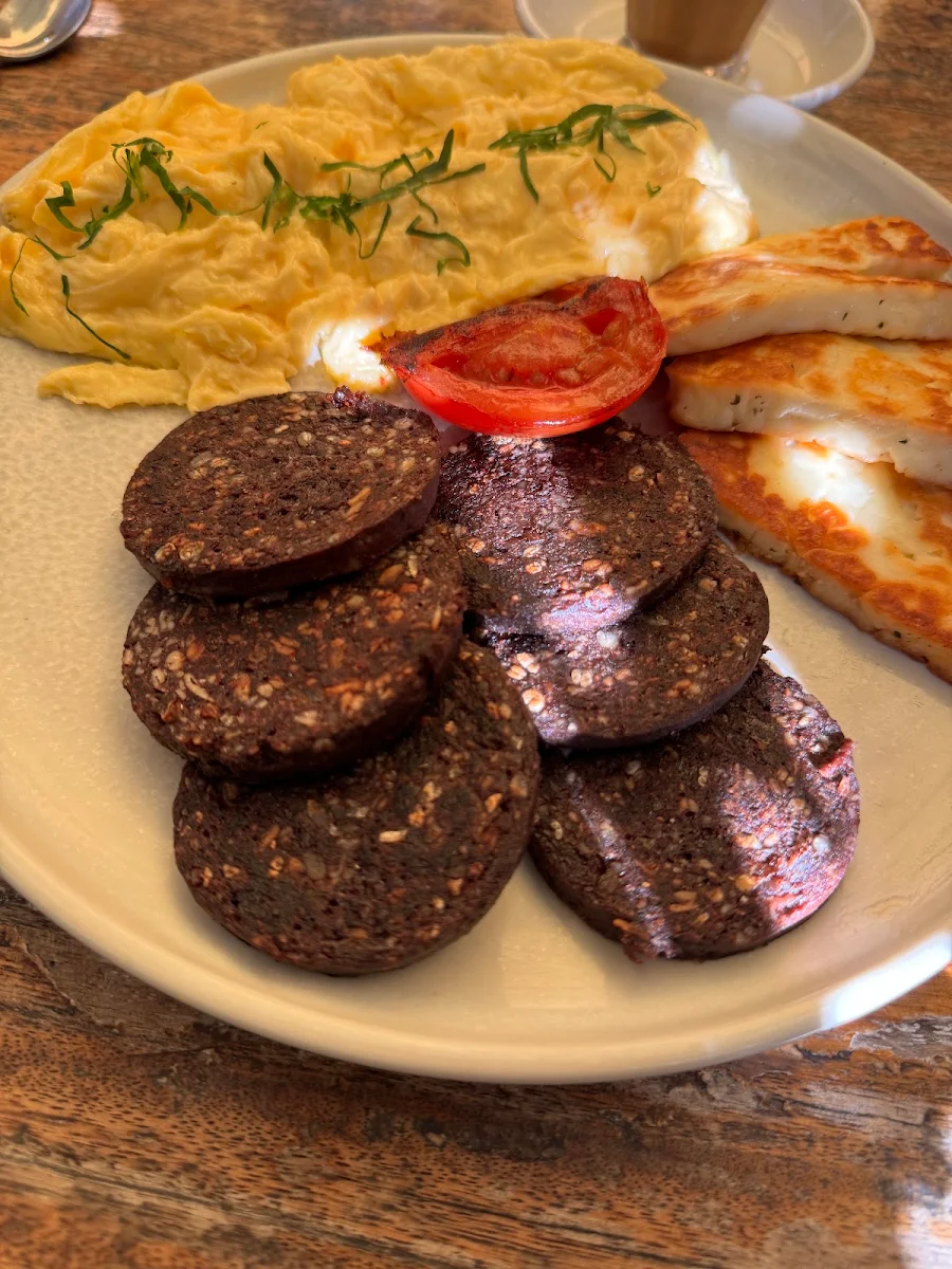 Black Pudding, Coogee Courtyard