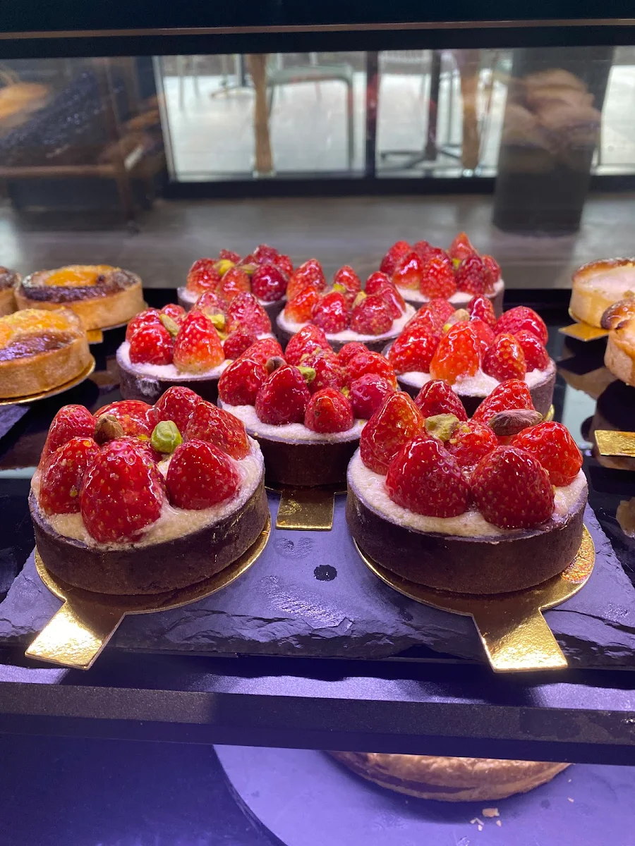 Highlights, Paris Brest French Bakery