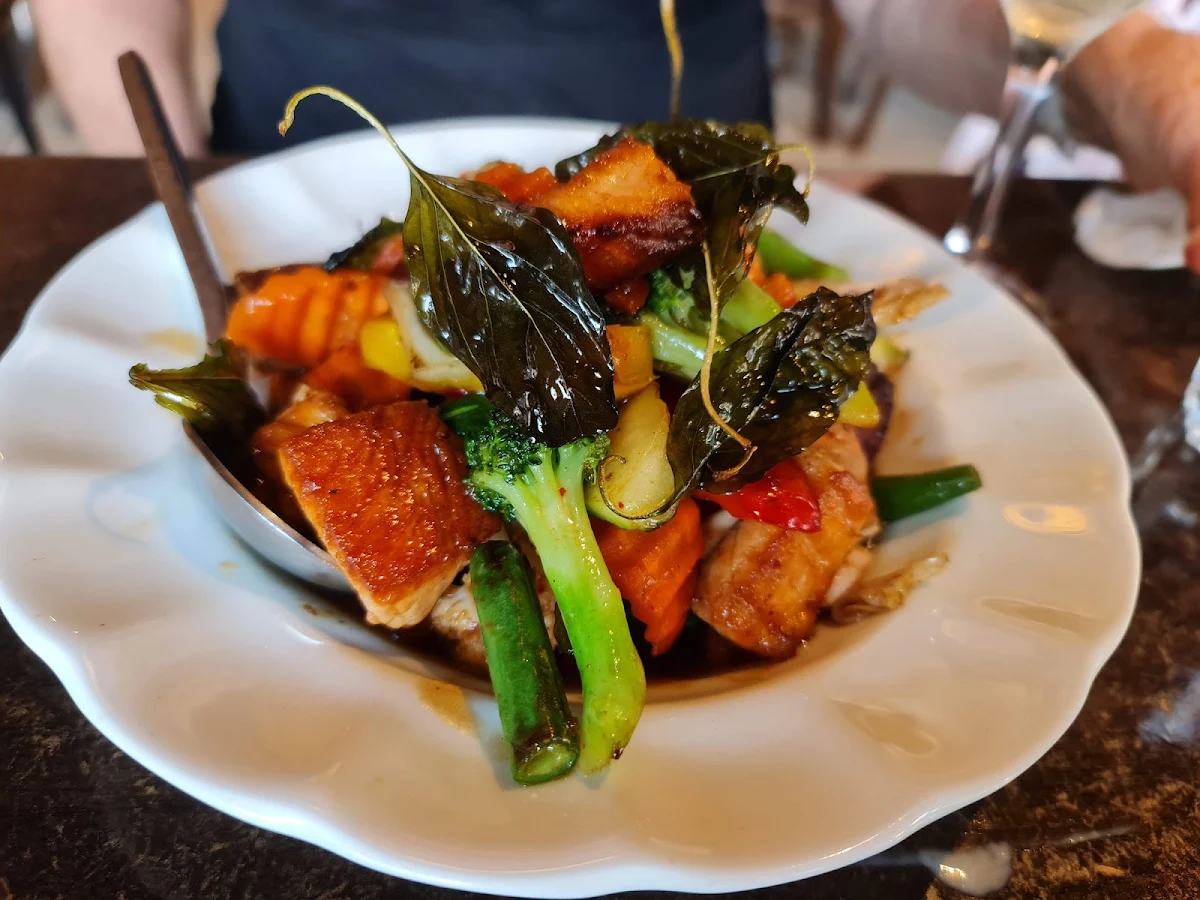 Highlights, D'Gusto Thai Restaurant