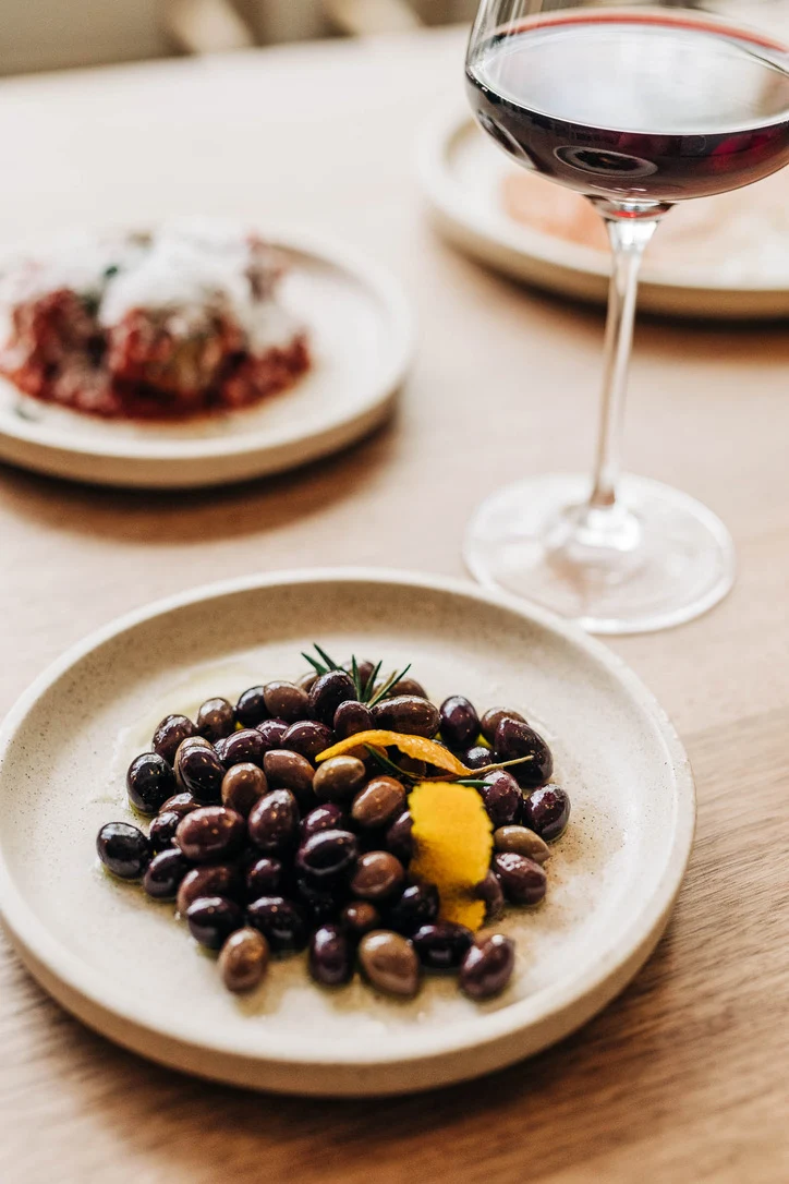 Olives, HAVILAH WINE