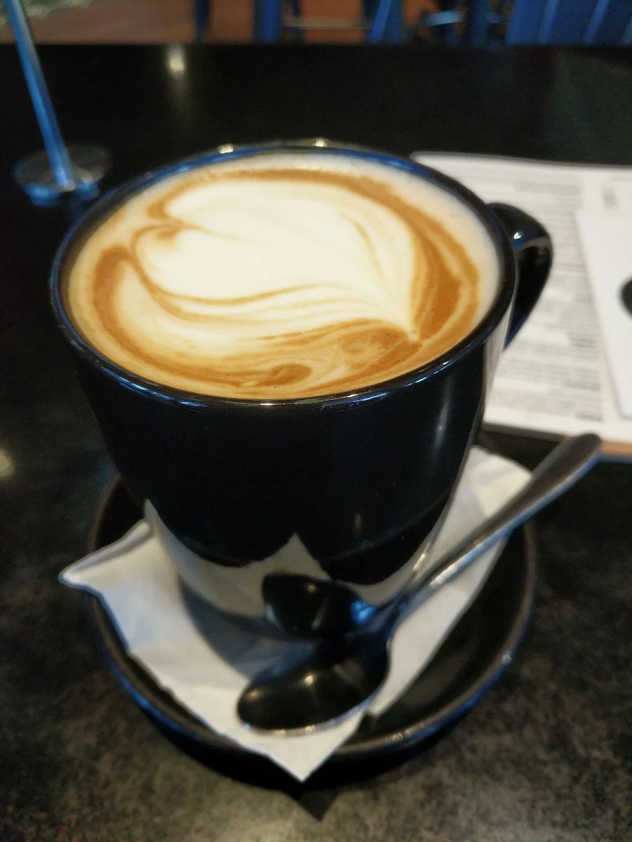 Highlights, Uno Caffe & Pizzeria