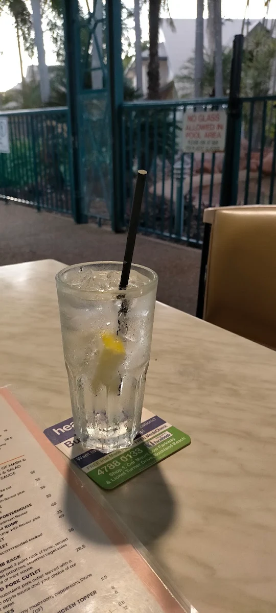 Gin & Tonic, Bushland Beach Tavern