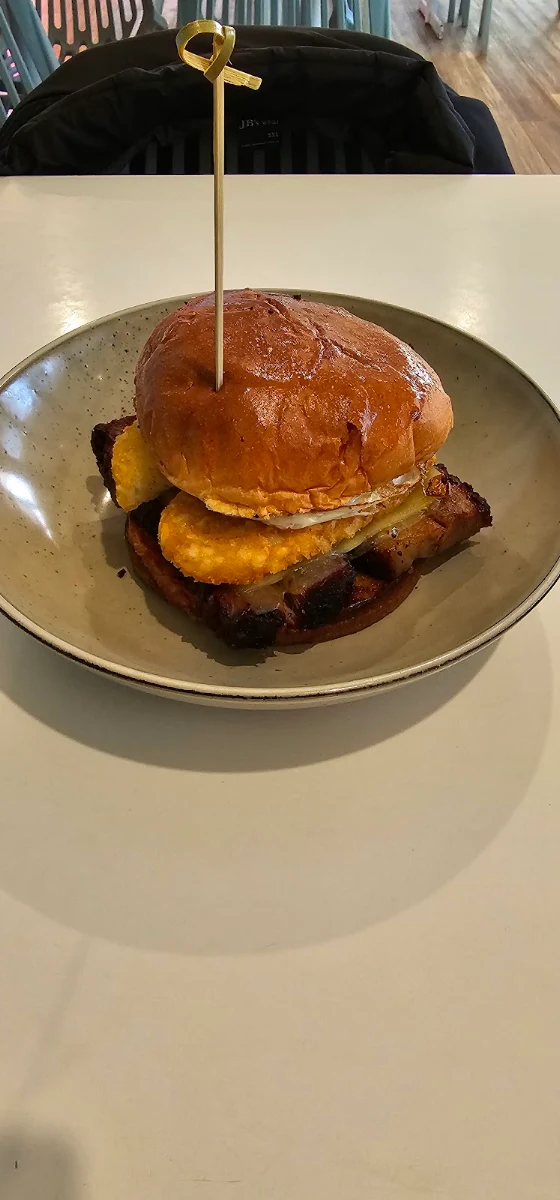 Brekkie Burger