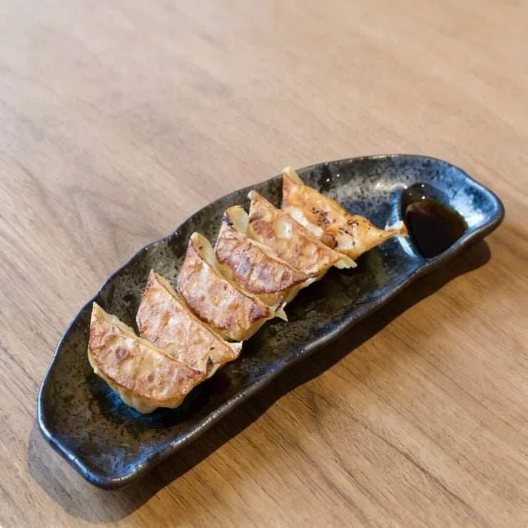 Highlights, Hono Grill