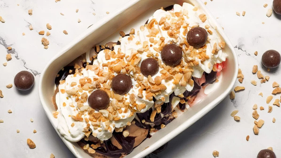 Highlights, Cold Rock Ice Creamery Clayfield