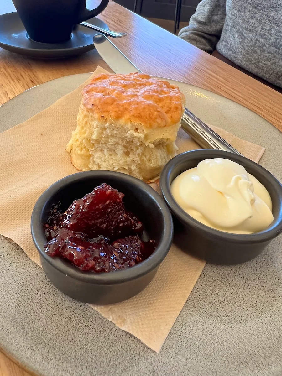 Devonshire Tea, Richardson's Bistro