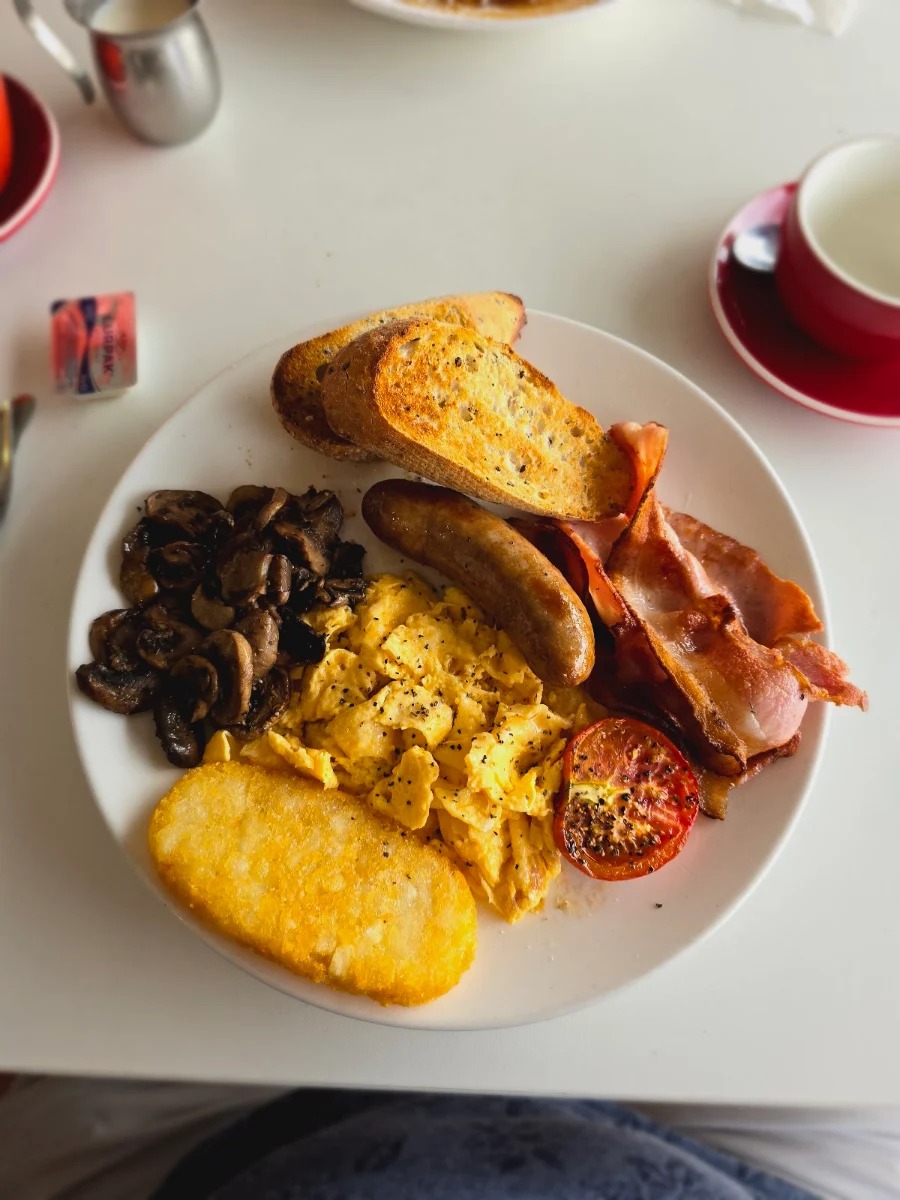 English Breakfast