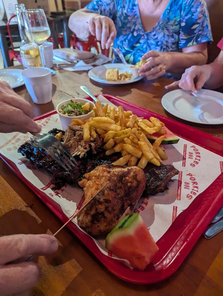 Sampler Platter, Porkies BAR-B-QUE