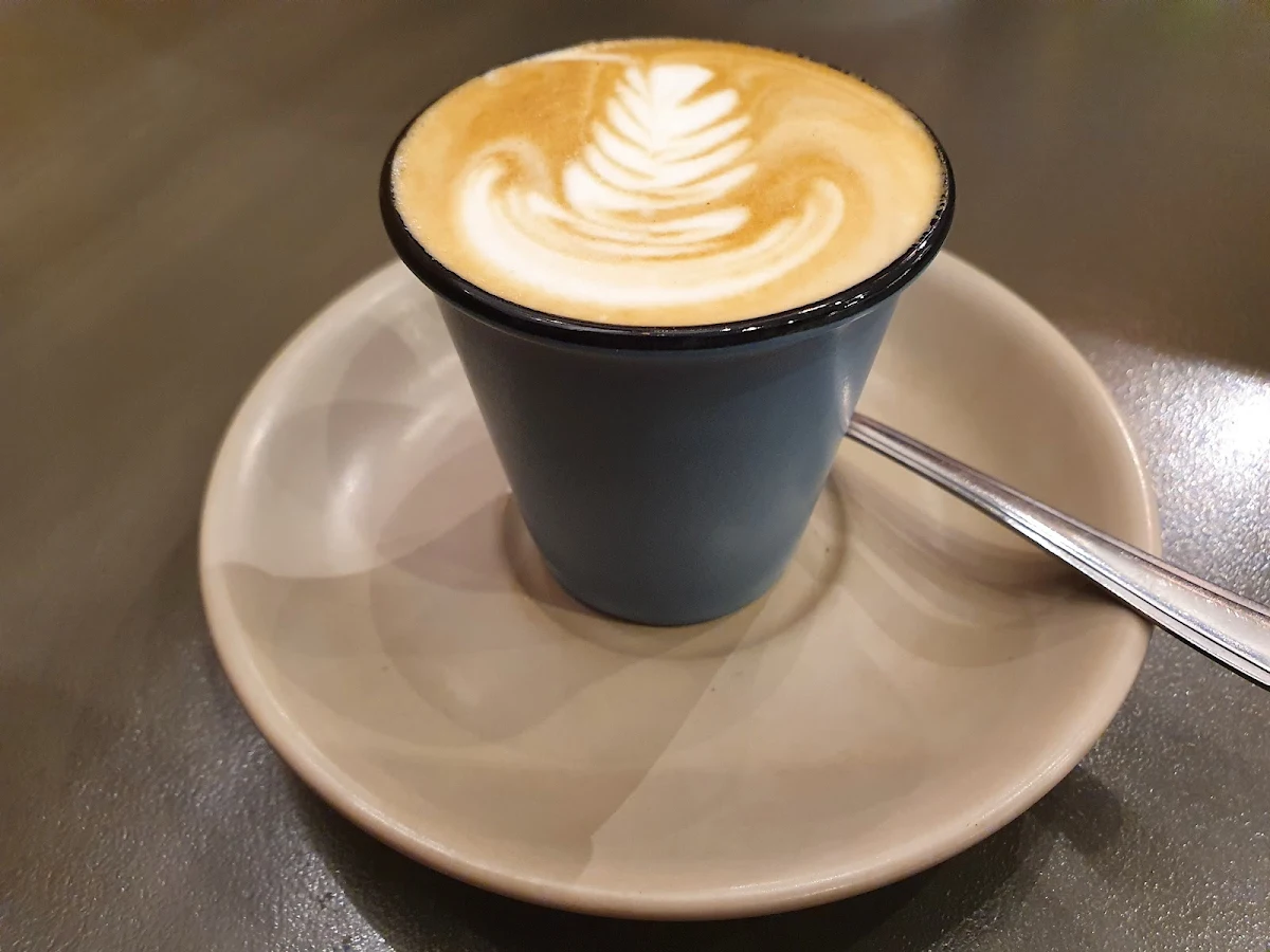 Latte, Dahlias Cafe