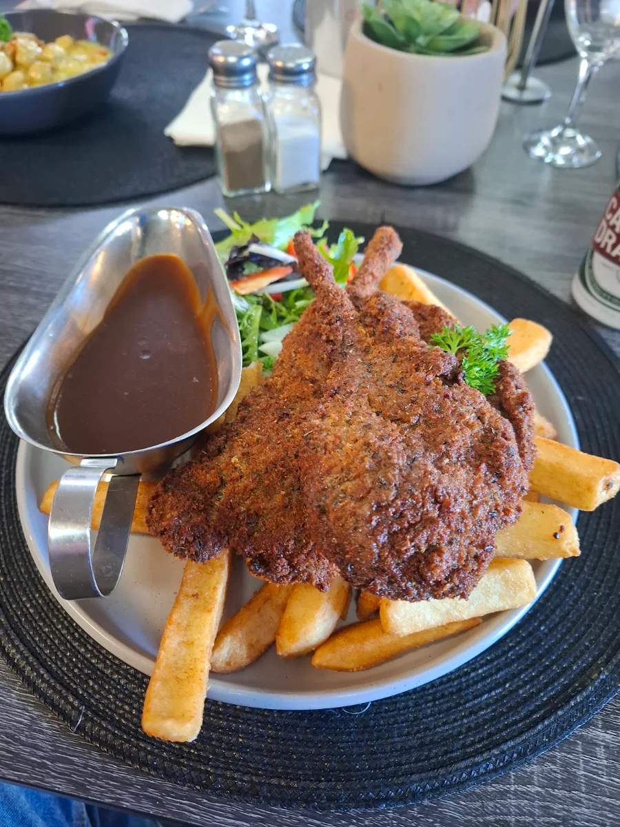 Highlights, Rhonda’s On Midlands