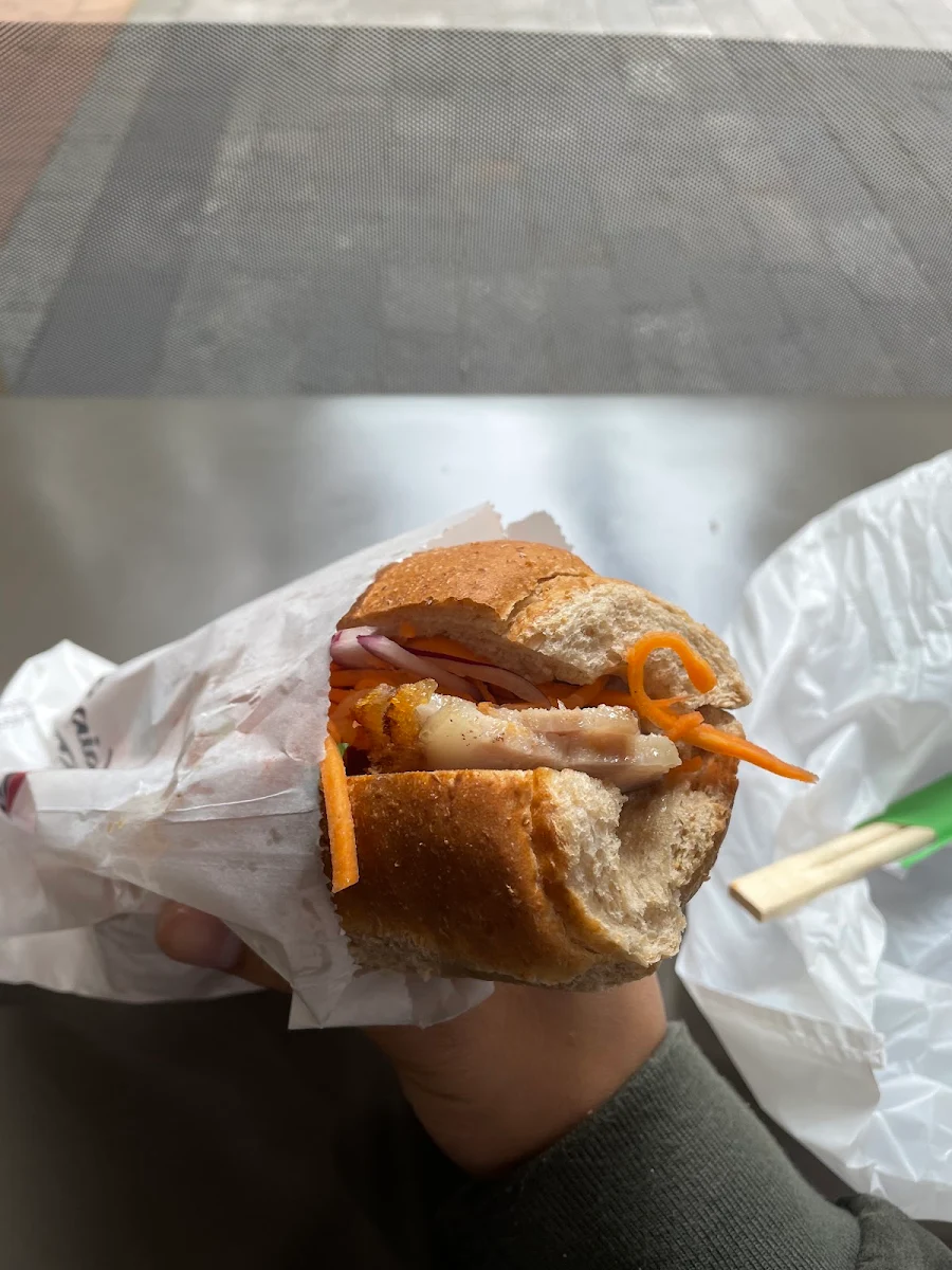 Highlights, Saigon Rolls St Leonards