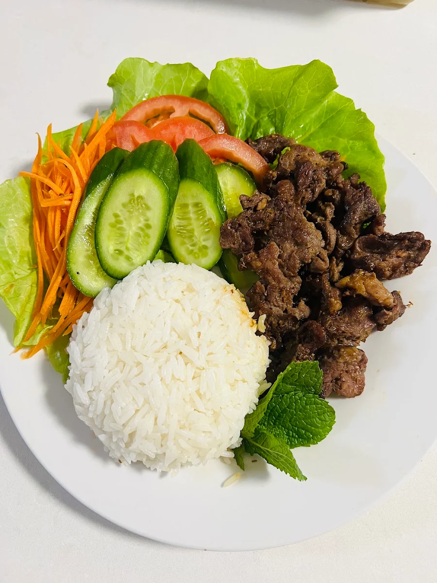Highlights, Anh Food & Juice