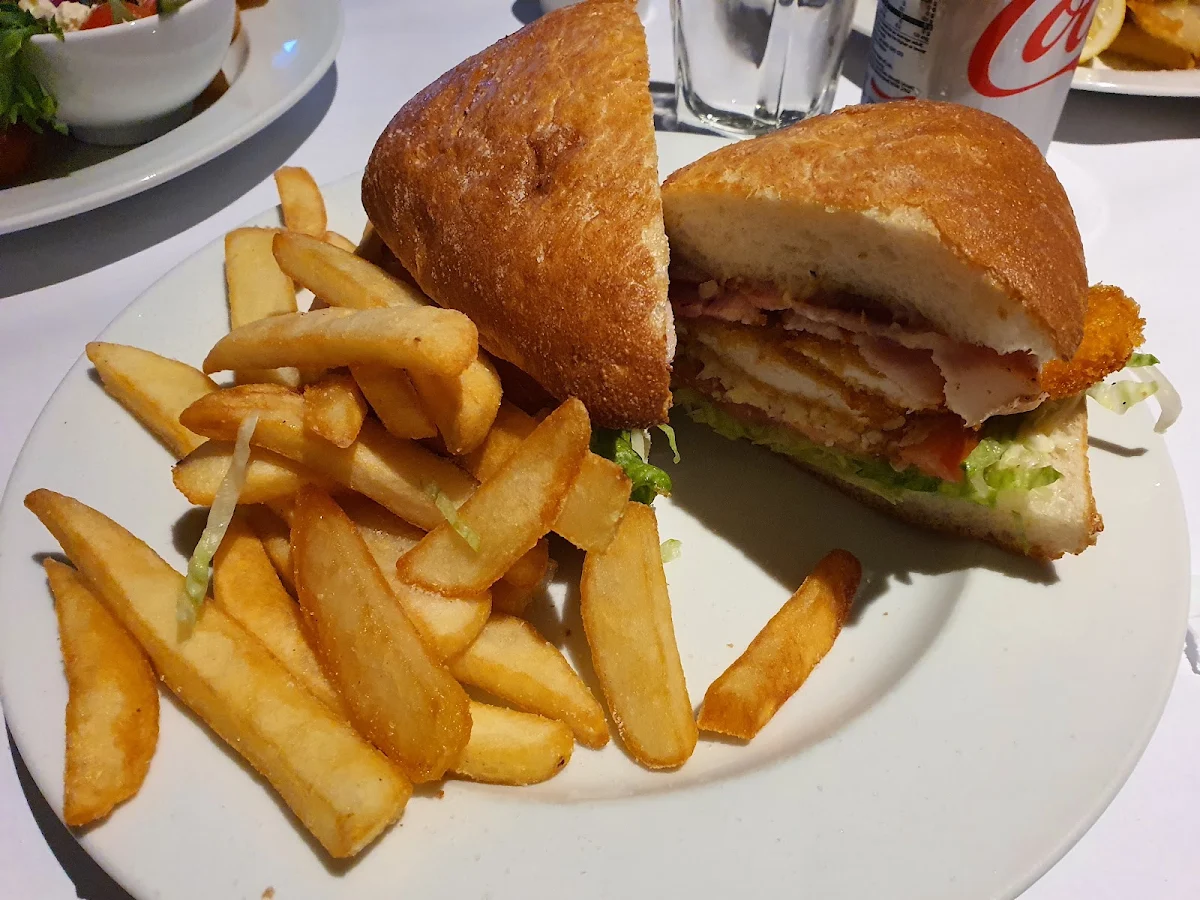 Highlights, Royal Hotel