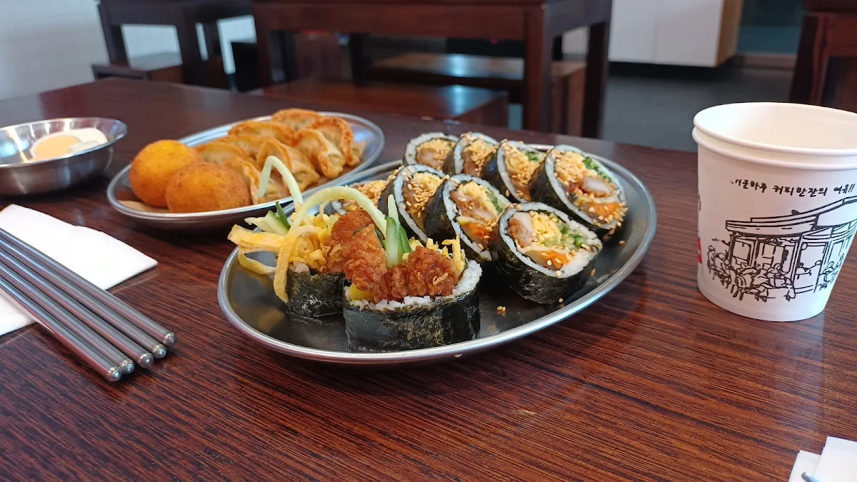 Kfc Kimbap, Sinjeon K-Street Food Hawthorn
