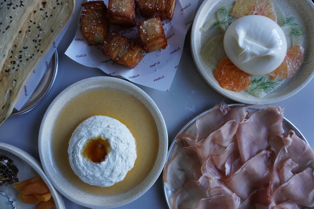 Highlights, Powells Fromagerie & Wine Bar