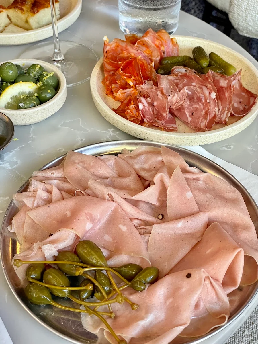 Highlights, Powells Fromagerie & Wine Bar