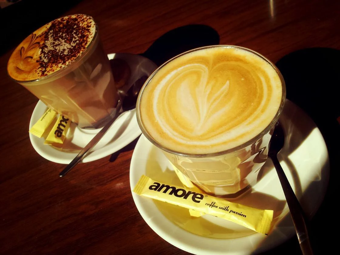 Highlights, Cafe on Charlotte Ashfield