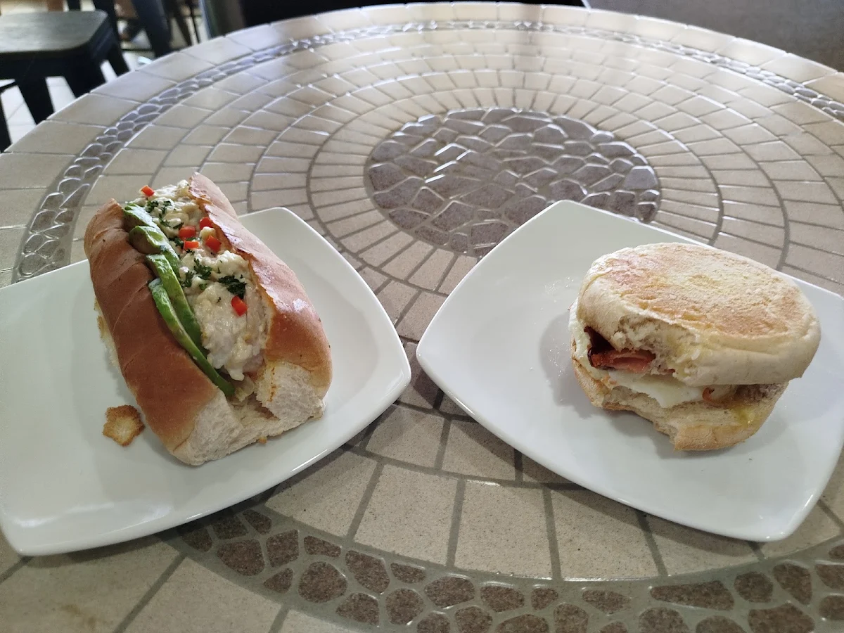 Highlights, The Coffee Lounge