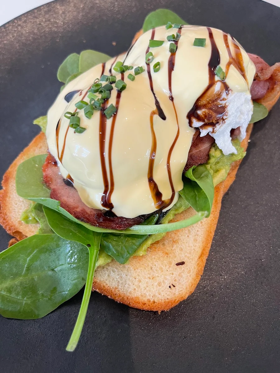 Smashed Avocado & Maple Bacon, Cafe Venice