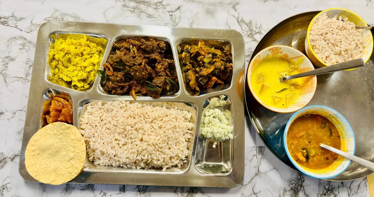 Highlights, LiZ Restaurant – Indian Cuisine