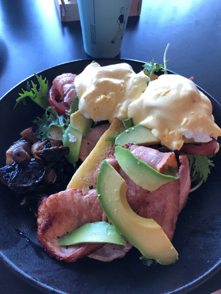 Eggs Beni, The Coffee Club