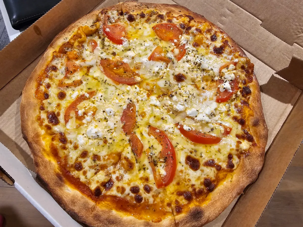 Highlights, Gallino Pizza (Taringa)