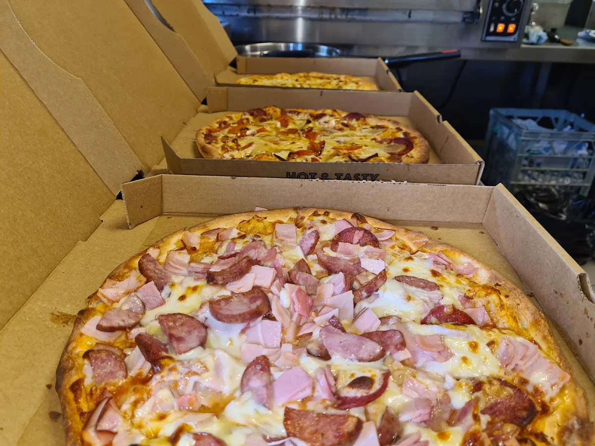 Highlights, Gallino Pizza (Taringa)