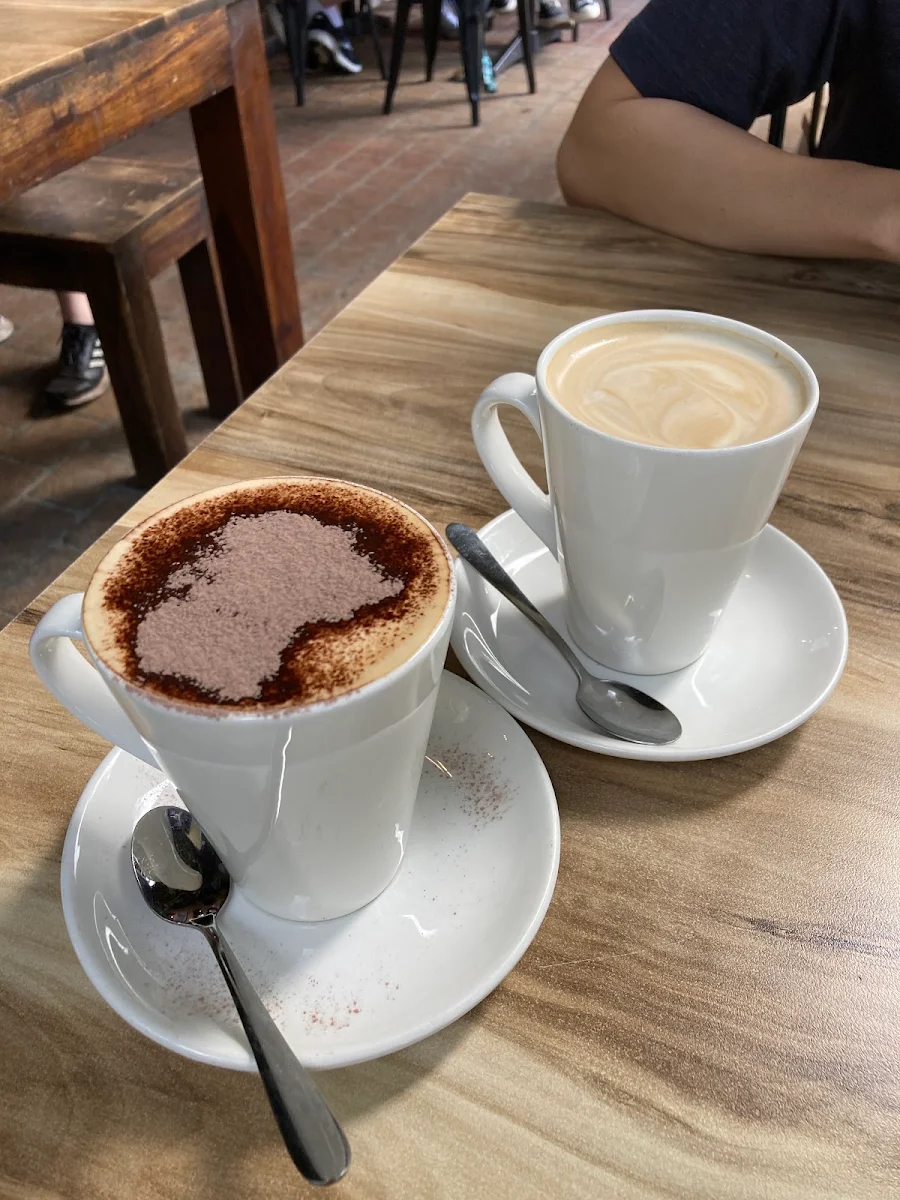 Flat White, The Anchor Lakes Beach