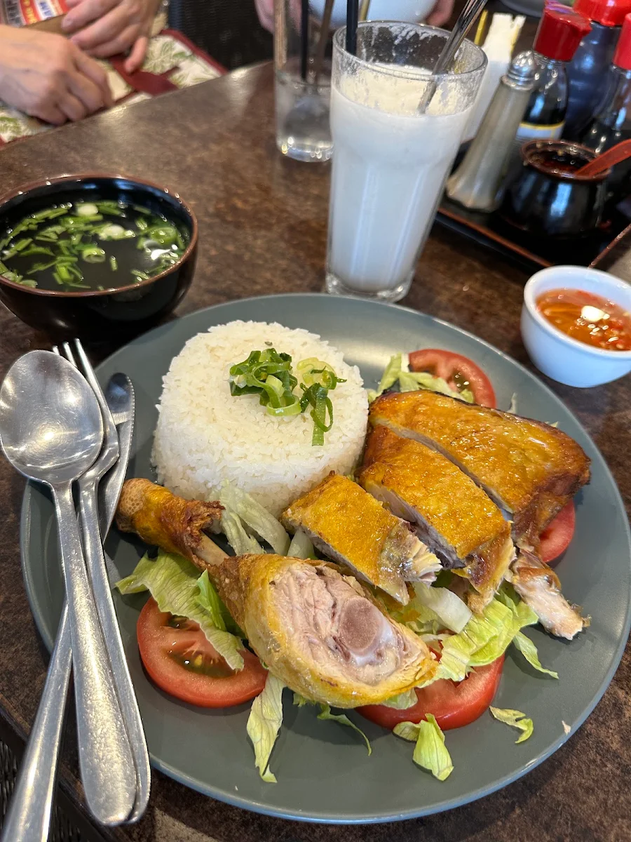 Crispy Chicken Rice