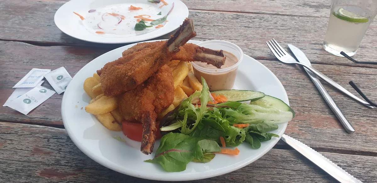 Crumbed Lamb Cutlets, Royal Hotel Taree