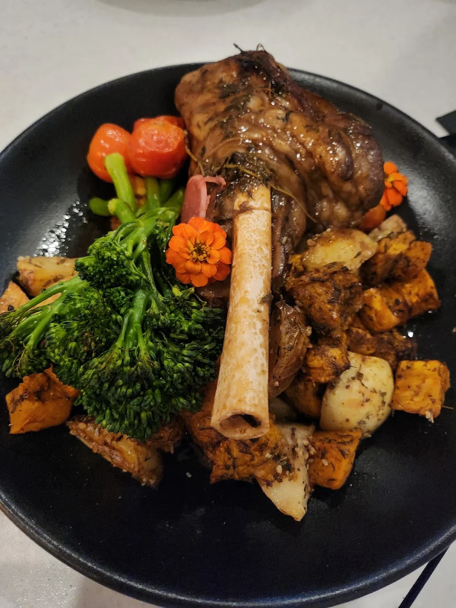 Lamb Shank, Al Forno