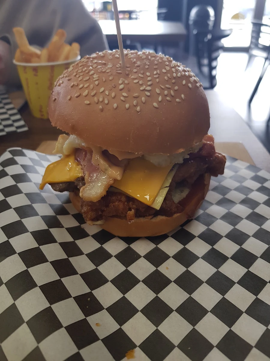 American Special Burger, American Burger Bar Allenby Garden