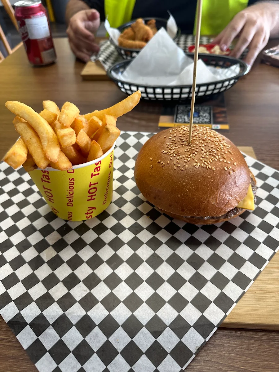 Highlights, American Burger Bar Allenby Garden