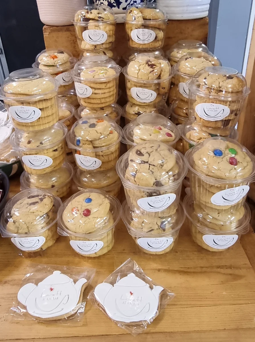 Cookies, Lovett at Kalbar