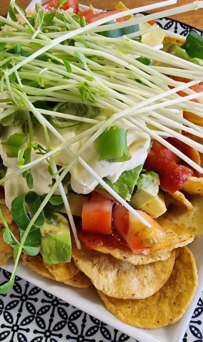 Nachos, Lovett at Kalbar