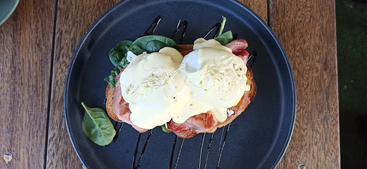 Eggs Benedict with Bacon, MK Cafe & Restaurant Bar New Farm
