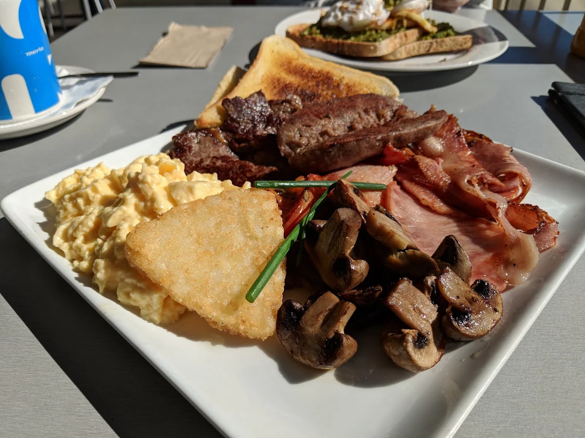 Big Breakfast with Scrambled Eggs