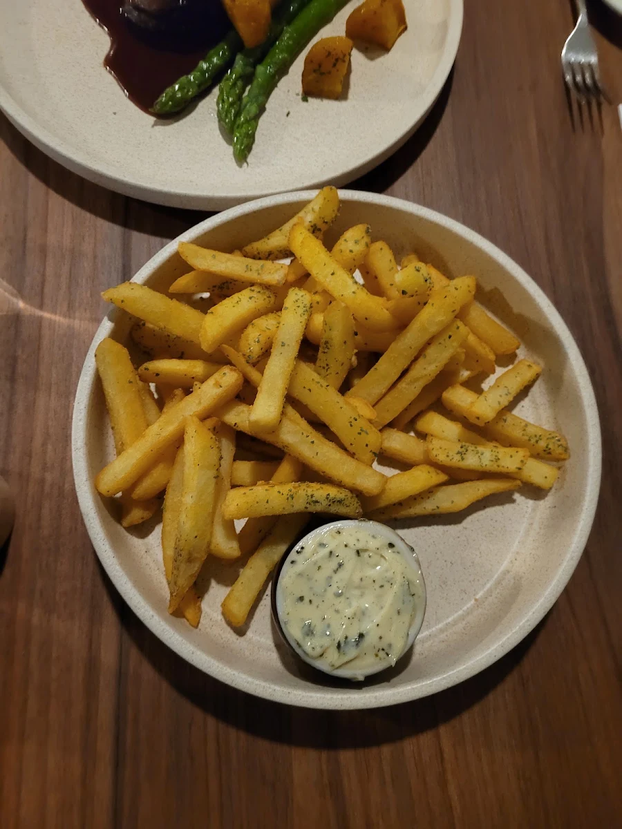 Fries, Pepperberry Restaurant at Hara House