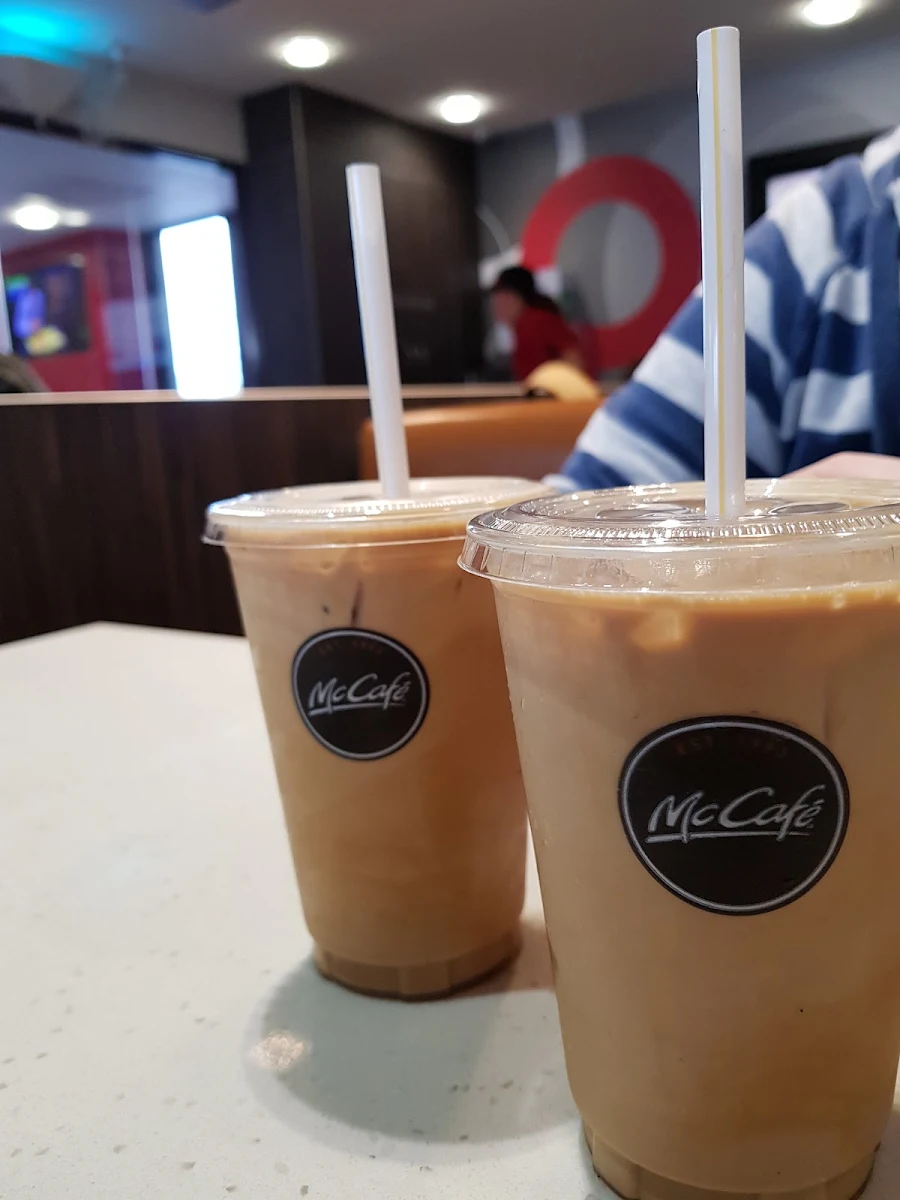 Iced Caffe Latte