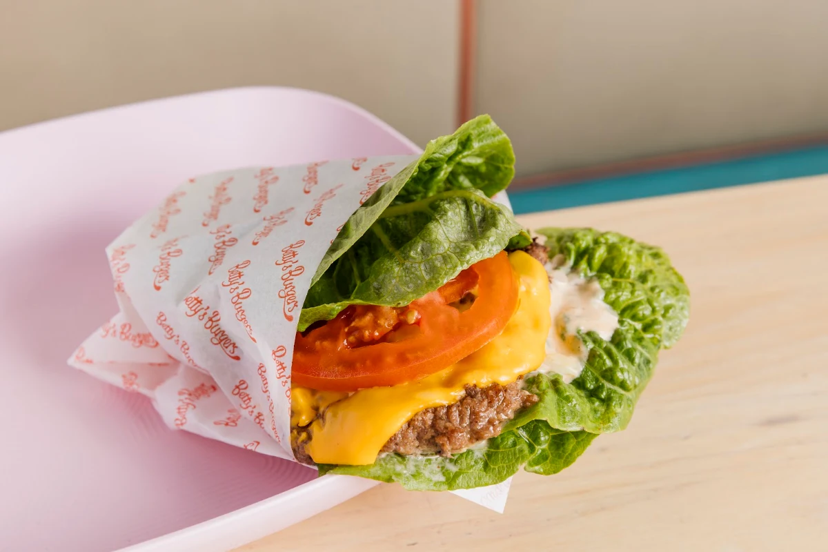Highlights, Betty's Burgers