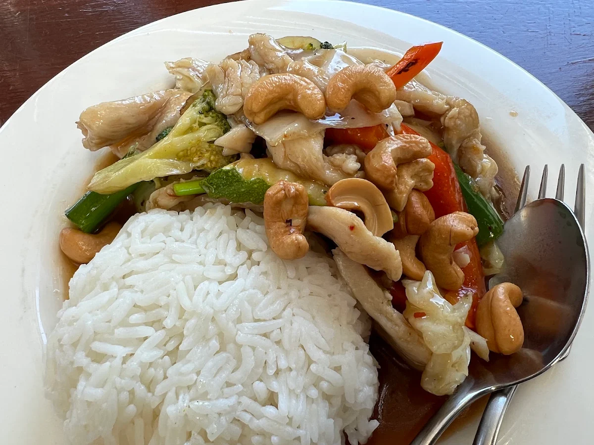 Highlights, Thai Victoria