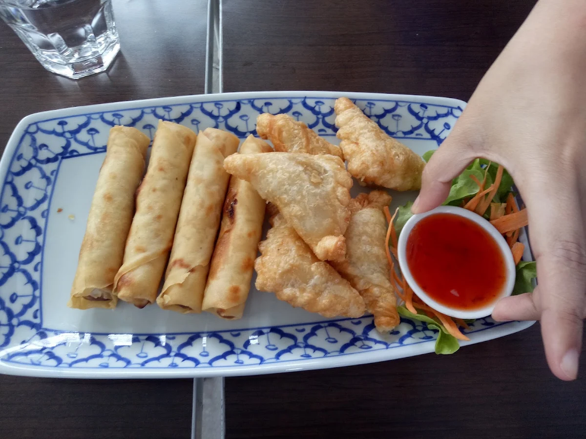 Spring Rolls, Thai Victoria