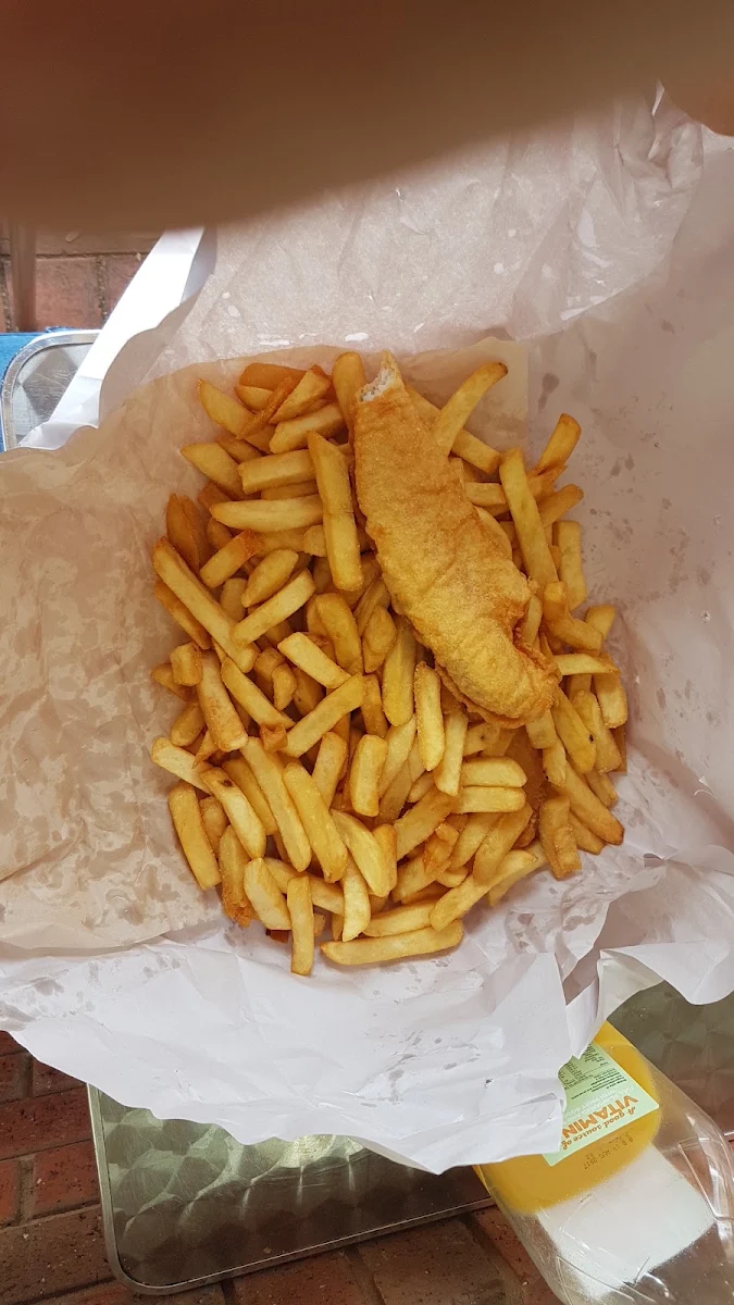 Large Chips, Scotty's Seafood