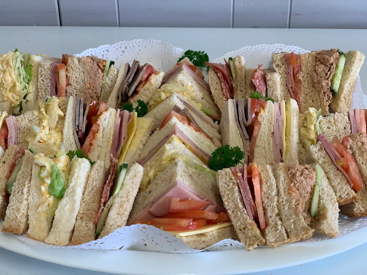 Highlights, Reserve Road Sandwich bar and takeaway