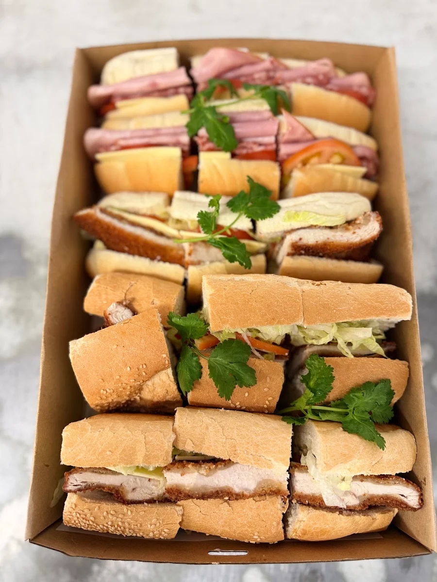 Highlights, Reserve Road Sandwich bar and takeaway